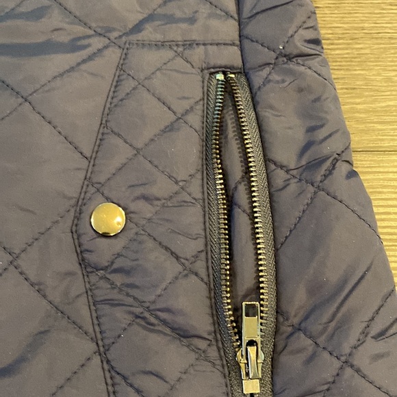 Fuinloth Navy blue quilted vest. Size L. Pockets, silver hardware. - Picture 6 of 9